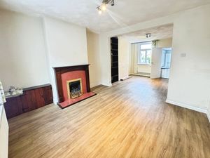 Queens Road- click for photo gallery